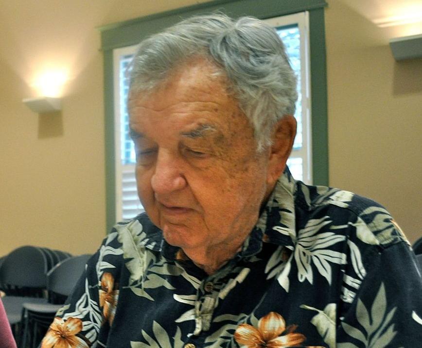 Dementia hasn't sacked NFL patriarch's humor